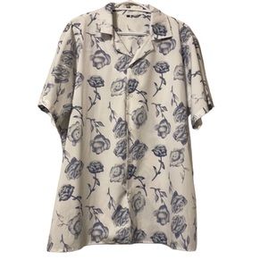 🌟5 for $25🌟 Floral collared button up shirt